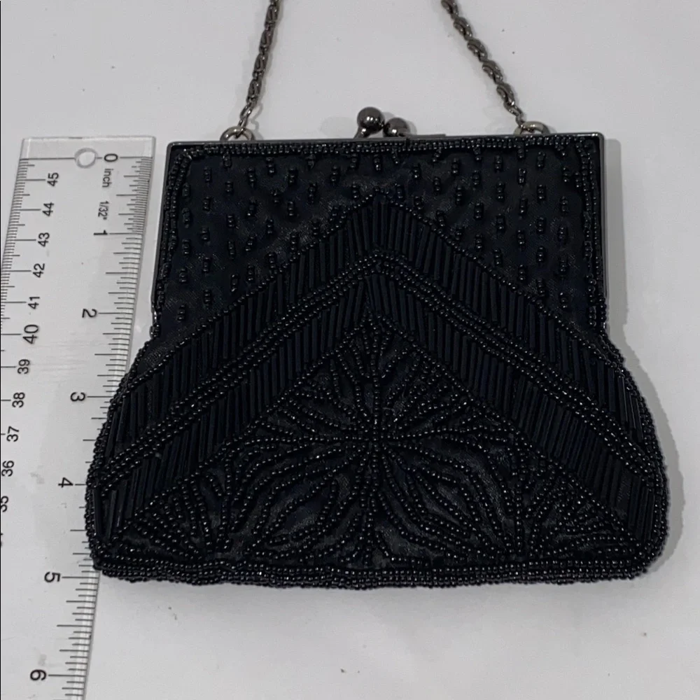 Gunne Sax Elegant Black Beaded Clutch With Chain Strap  And Kiss Closure